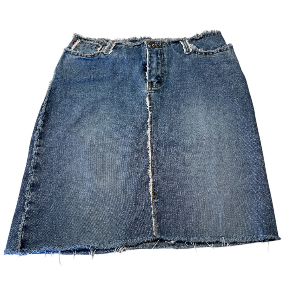 Distressed Zana⭐️Di Denim Blue Skirt